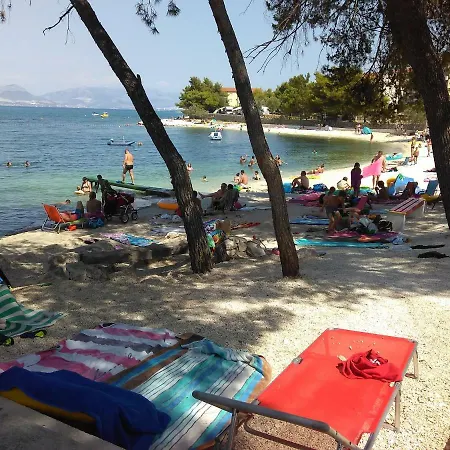 Nely - Sea, Terrace And Peace Apartman *